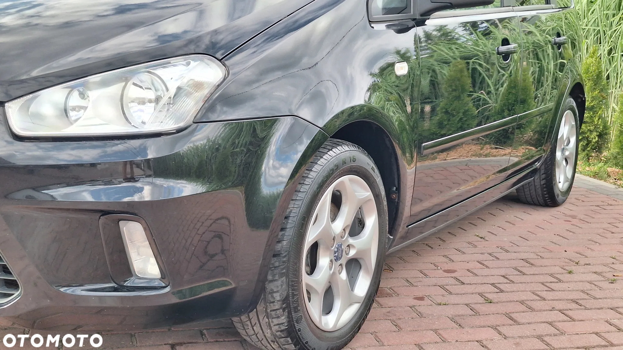 Ford C-MAX 1.6 Ambiente - 31