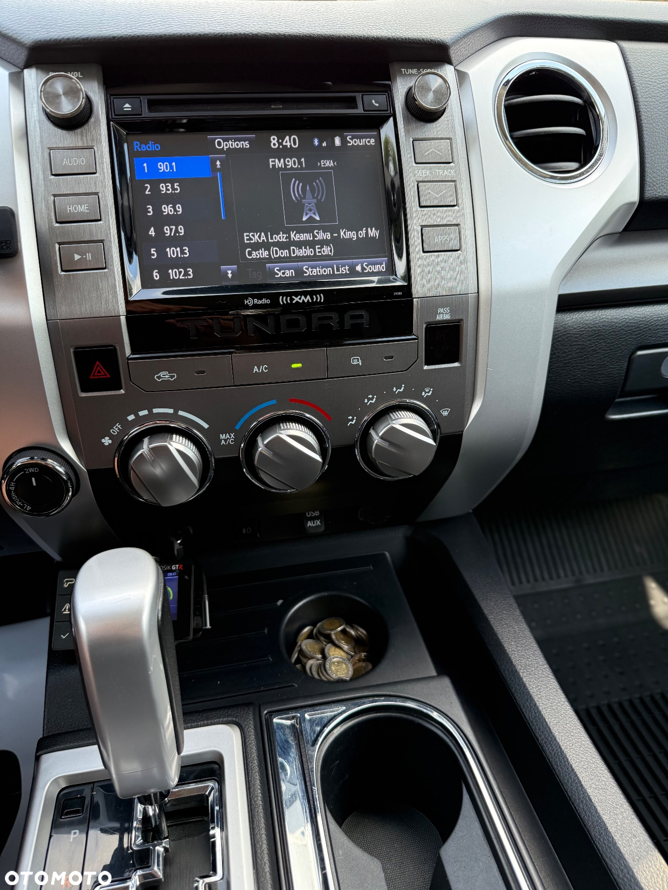 Toyota Tundra - 10