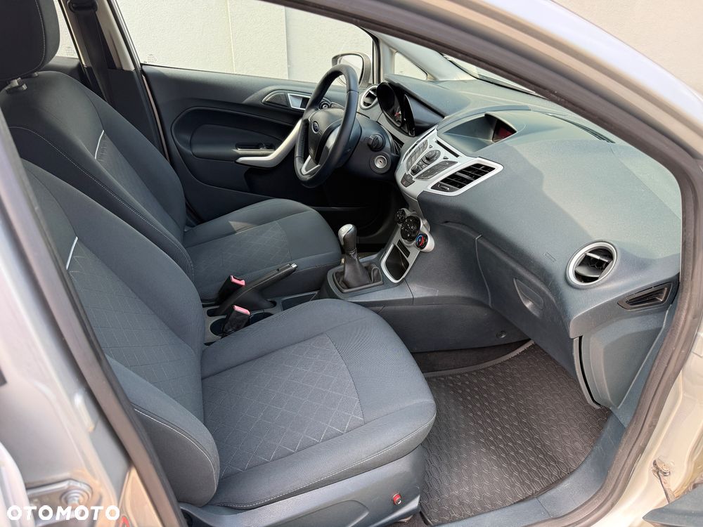 Ford Fiesta 1.25 Gold X EU5 - 14