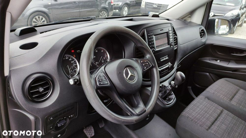 Mercedes-Benz Vito - 28