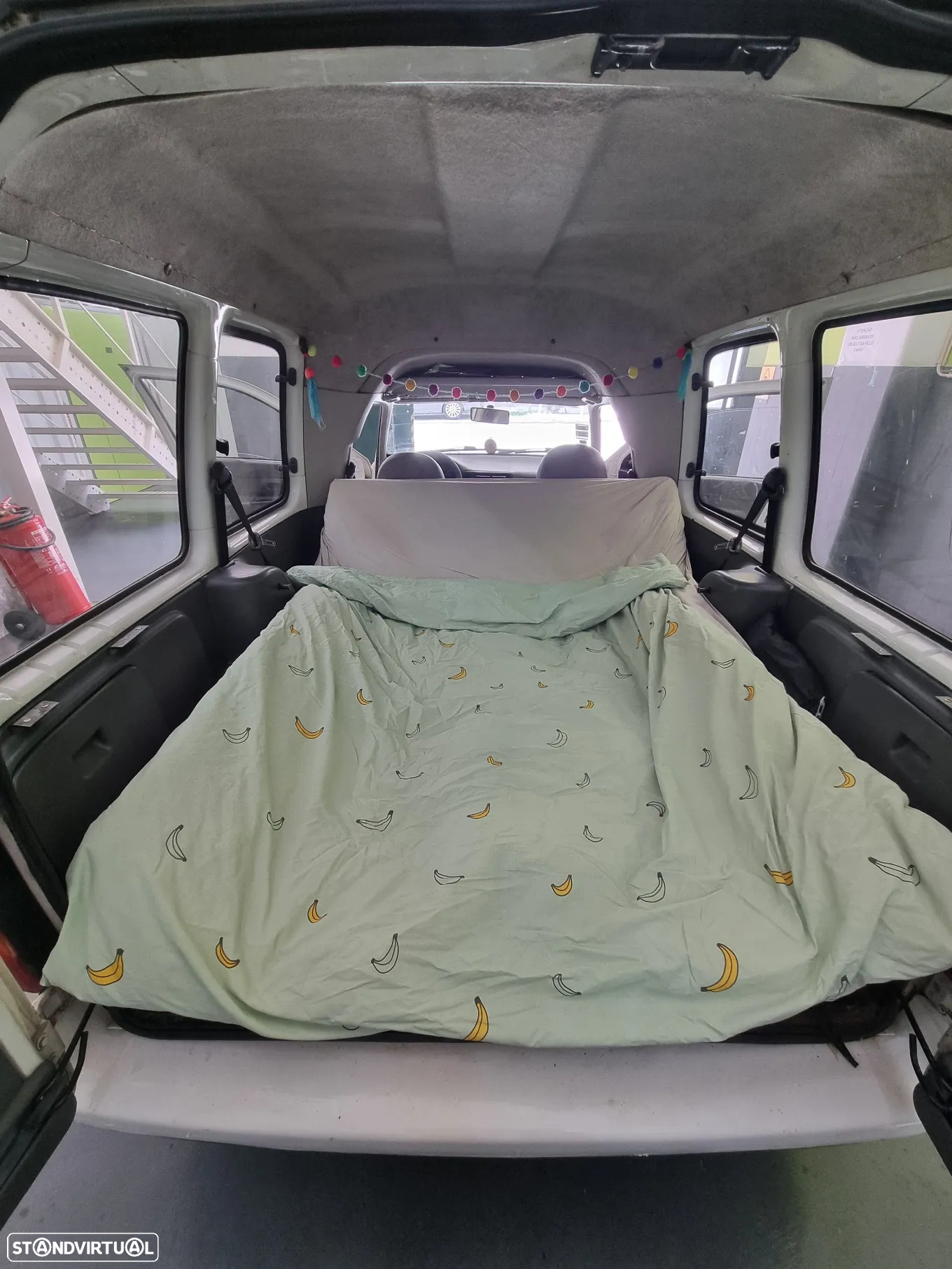 VW Caddy 1.4i - 32