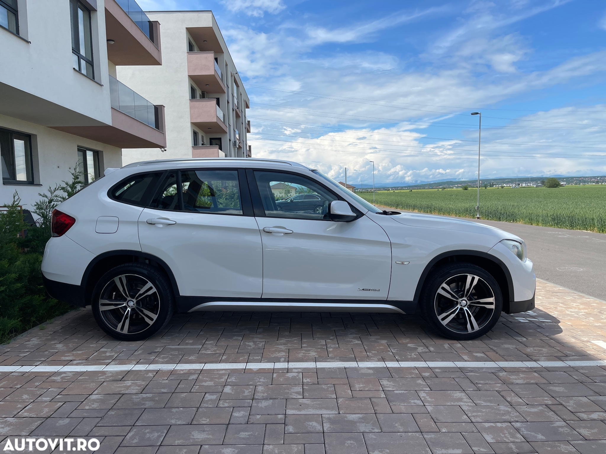 BMW X1 xDrive18d Aut. Sport Line - 6