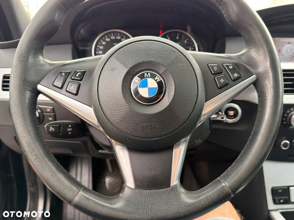BMW Seria 5 - 26