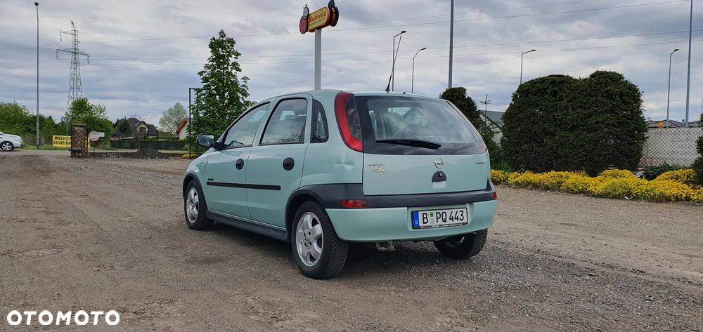 Opel Corsa 1.0 12V Comfort - 2