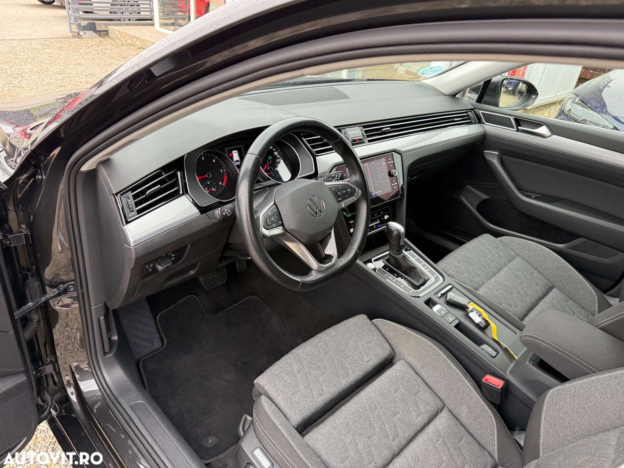 Volkswagen Passat Variant 2.0 TDI DSG (BlueMotion Technology) Comfortline - 10
