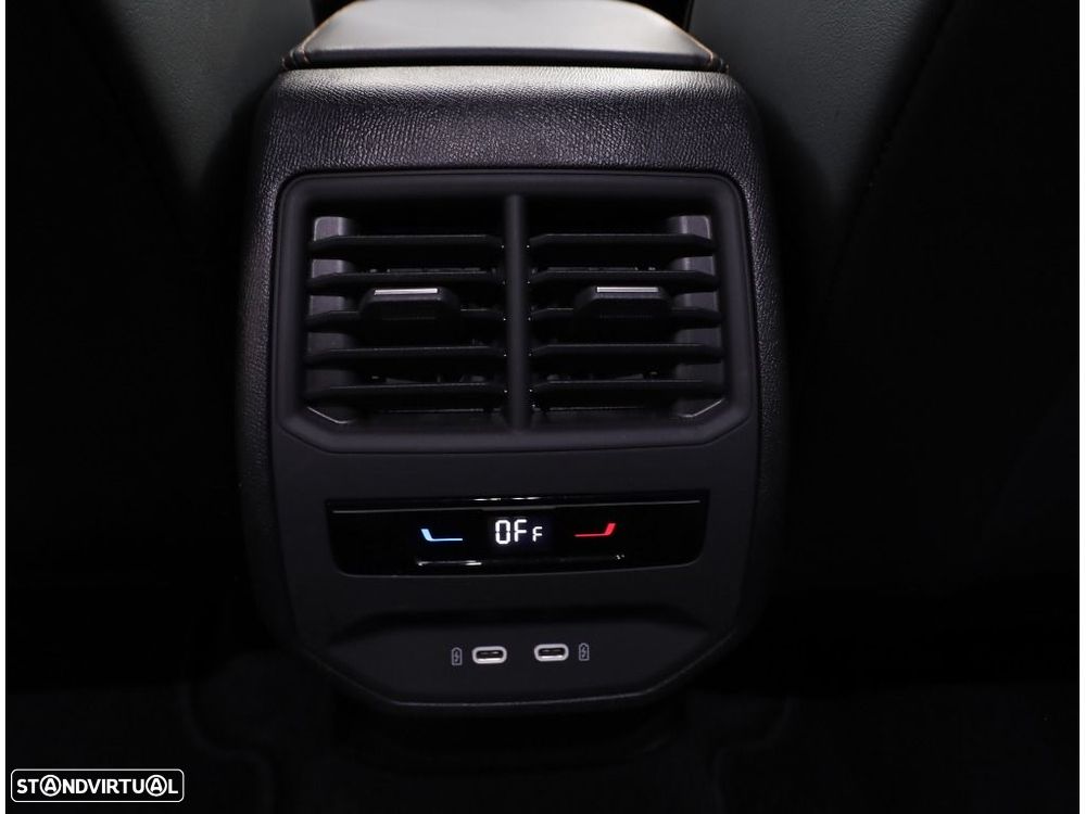 Cupra Formentor 1.5 eTSI DSG - 28