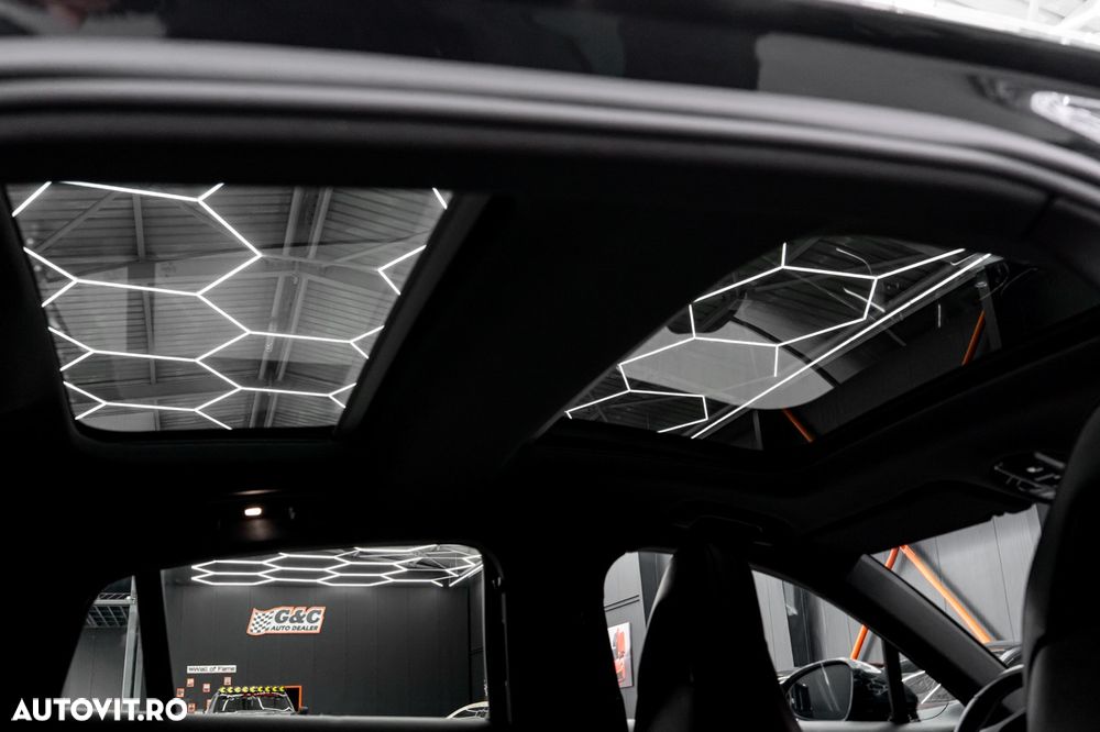 Porsche Panamera 4 E-Hybrid - 13