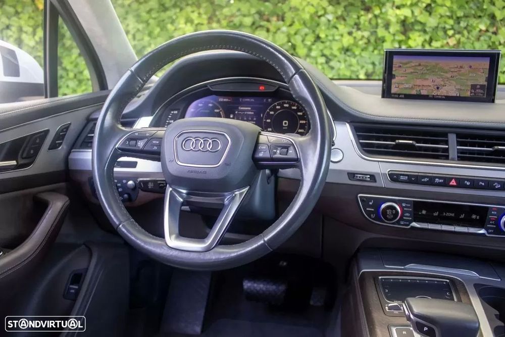Audi Q7 3.0 TDi E-tron quattro Tiptronic — fotografia 16