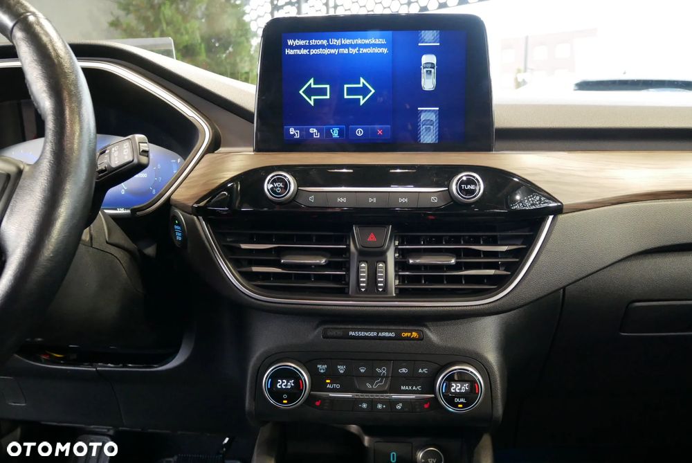 Ford Escape 2.0 EcoBoost AWD Titanium - 25