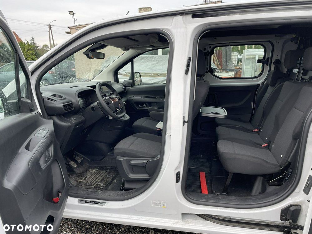 Toyota Proace City - 14