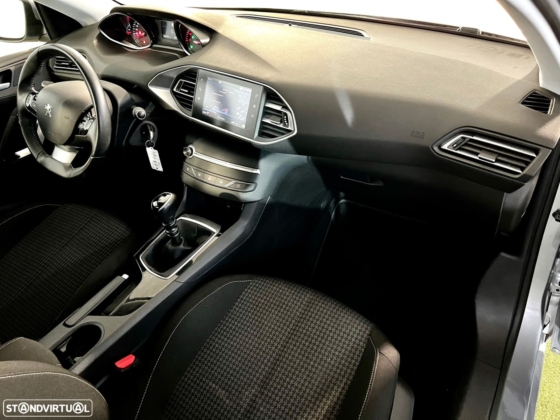 Peugeot 308 1.2 PureTech Style - 4