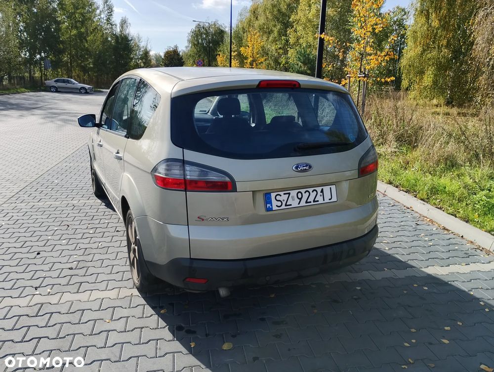 Ford S-Max - 4