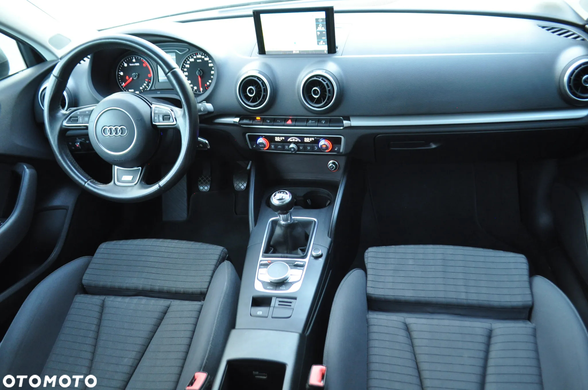 Audi A3 2.0 TDI Limousine S line Sportpaket - 8