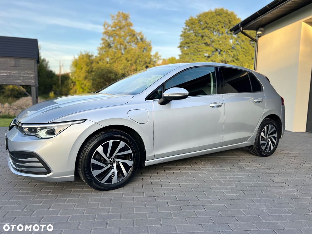 Volkswagen Golf VIII 1.4 TSI Plug-In Hybrid Style DSG - 6