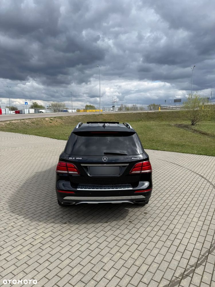 Mercedes-Benz GLE - 10