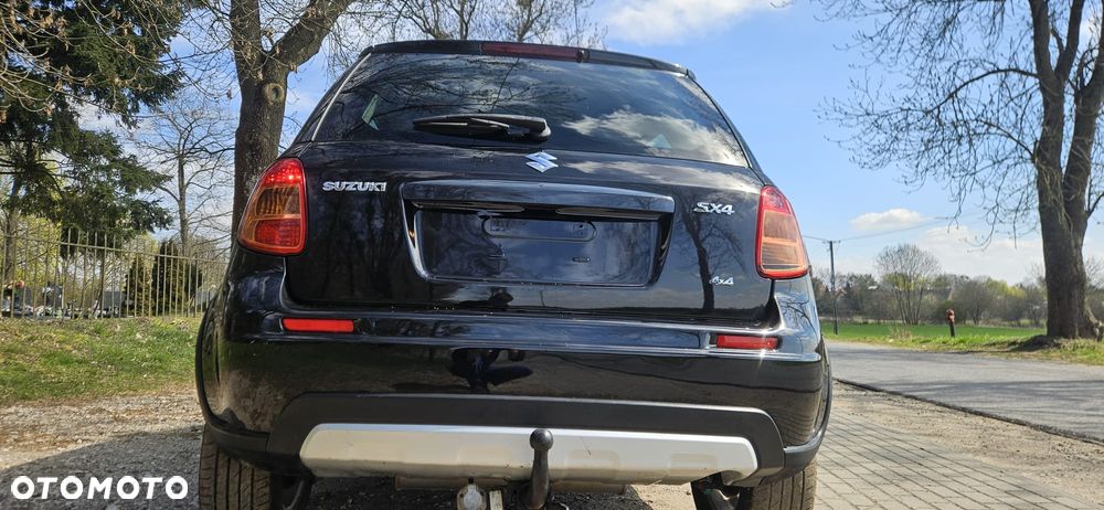 Suzuki SX4 1.6 VVT 4x4 Style - 12