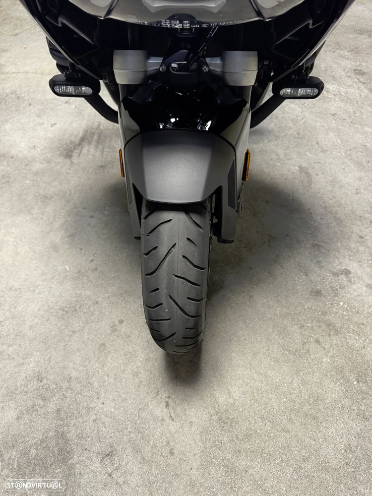 BMW R 1300 RT Triple Black - 6