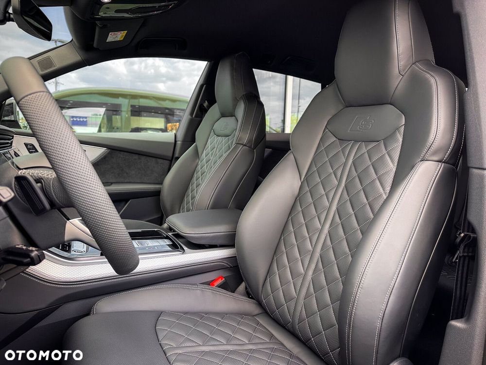 Audi Q8 - 23