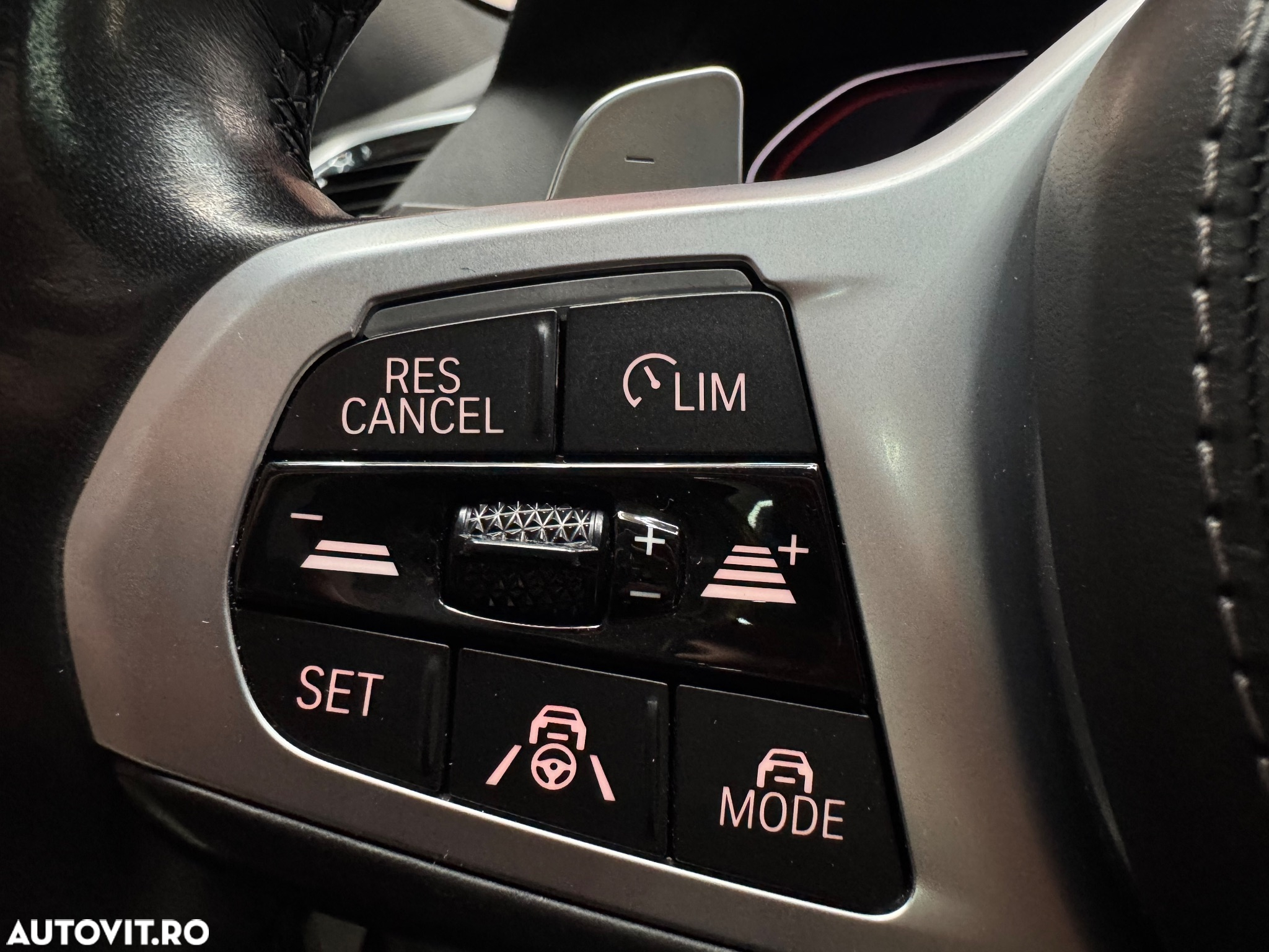 BMW X6 xDrive40i AT MHEV - 25