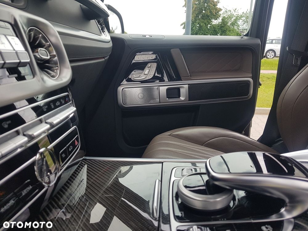 Mercedes-Benz Klasa G AMG 63 AMG Speedshift 9G-TRONIC Exclusive - 29