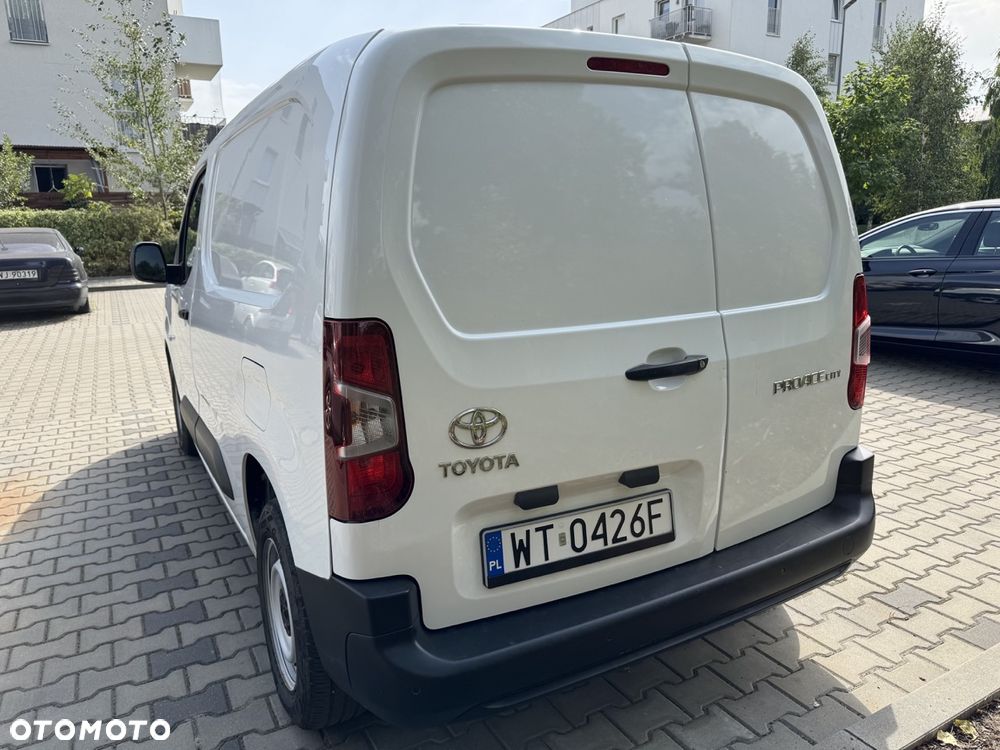 Toyota Proace City - 13