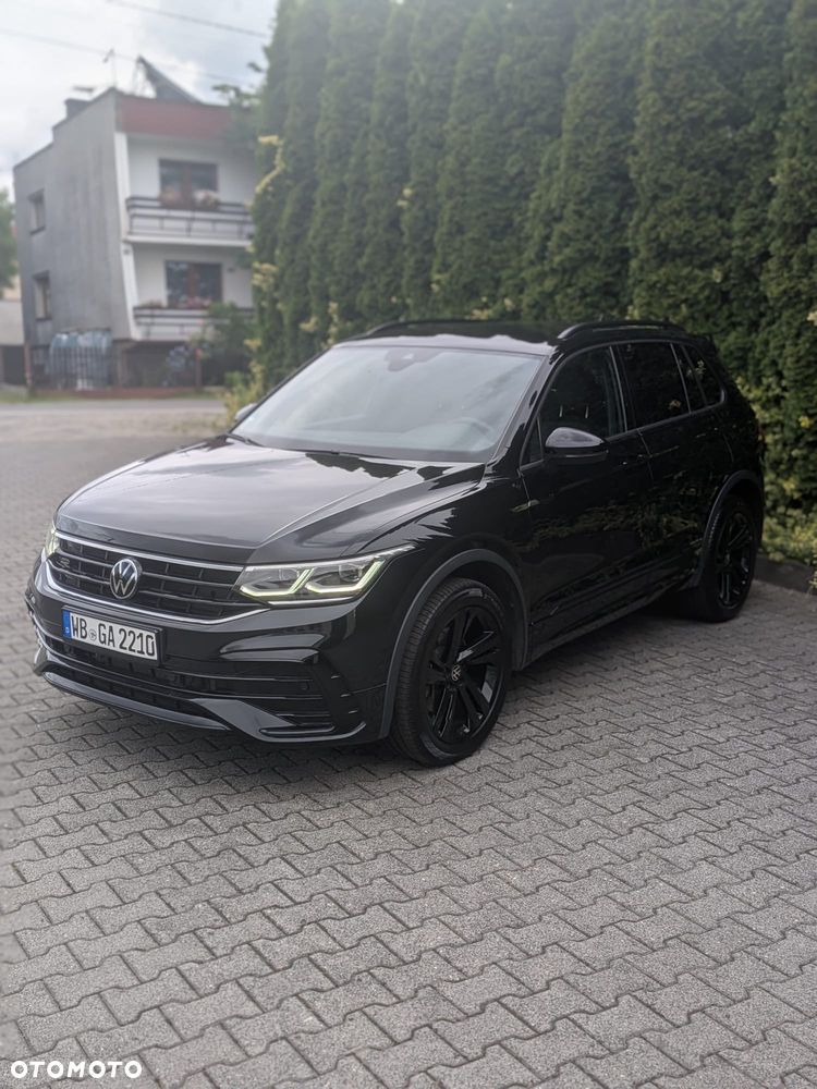 Volkswagen Tiguan 2.0 TDI SCR 4MotION DSG R-Line - 4