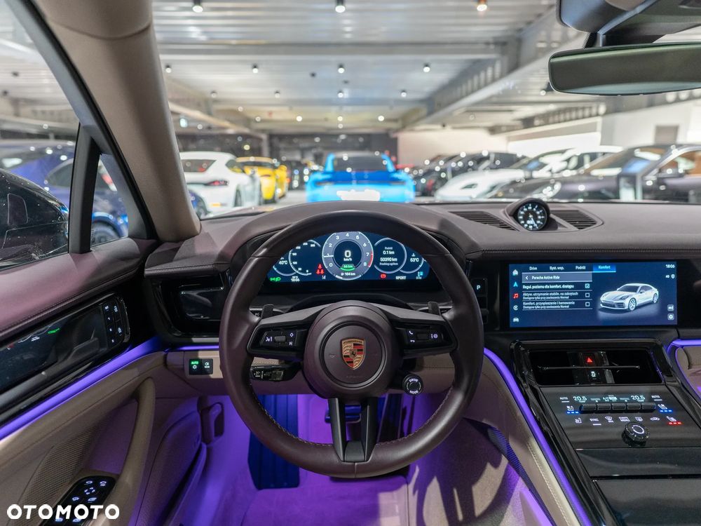 Porsche Panamera 4S E-Hybrid - 32