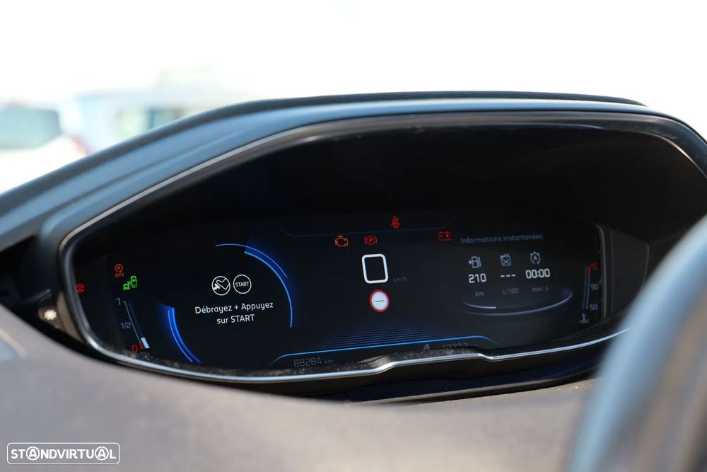 Peugeot 3008 1.5 BlueHDi Allure - 23