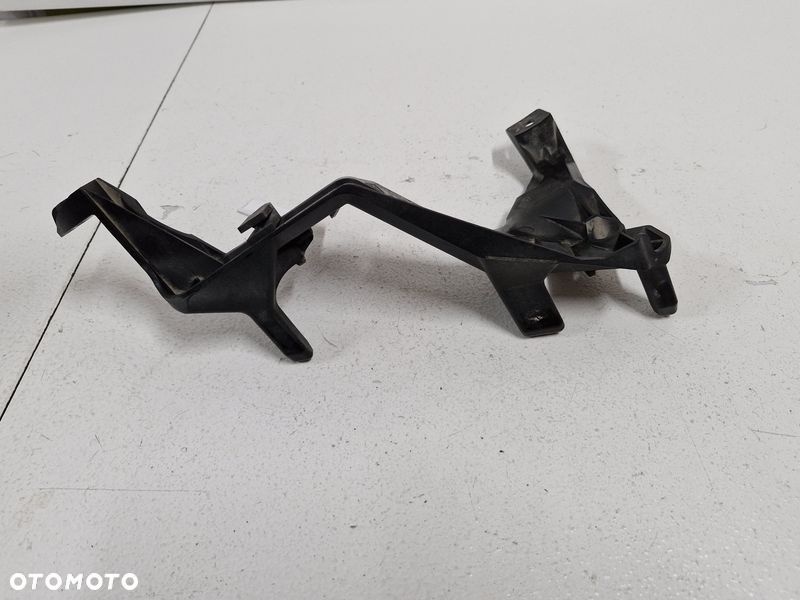 PORSCHE CAYENNE 1 I LIFT ŚLIZG UCHWYT ZDERZAKA PRAWY PRZÓD PRZEDNI 7L5807890 - 7