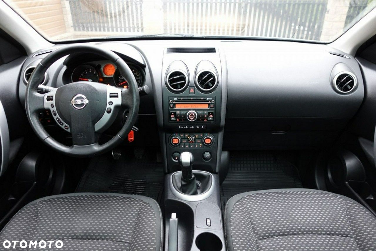 Nissan Qashqai - 13