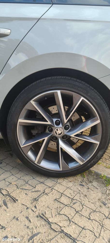 Skoda Superb 2.0 TSI 4x4 Sportline DSG - 23