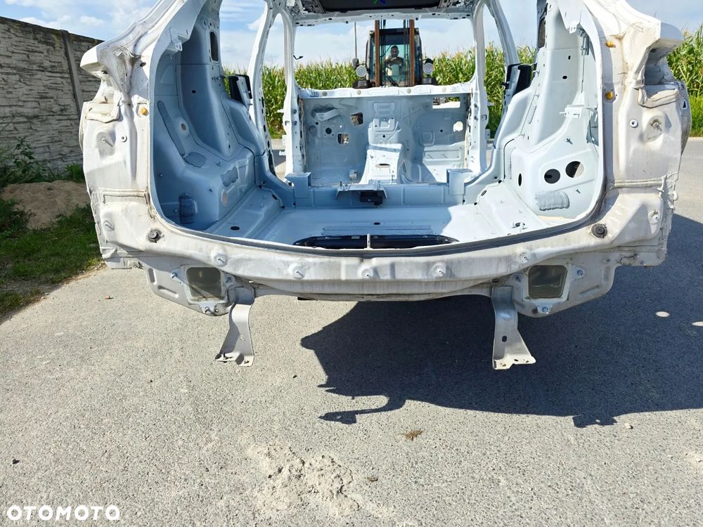 Alfa Romeo Stelvio WANNA PAS TYŁ TYLNY 248 18r. - 1