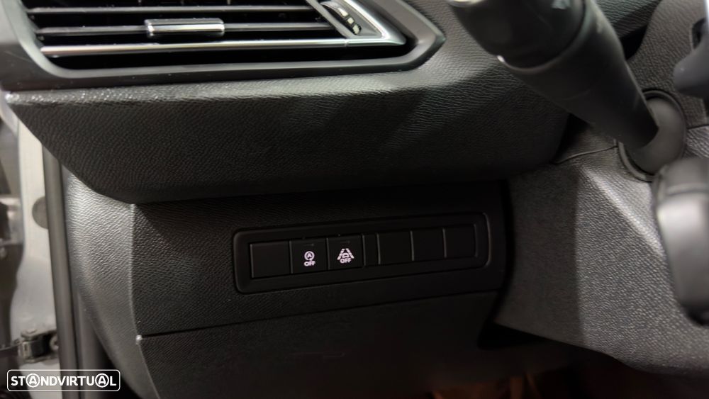 Peugeot 308 SW PureTech 130 EAT6 Stop & Start GT-Line Edition - 16