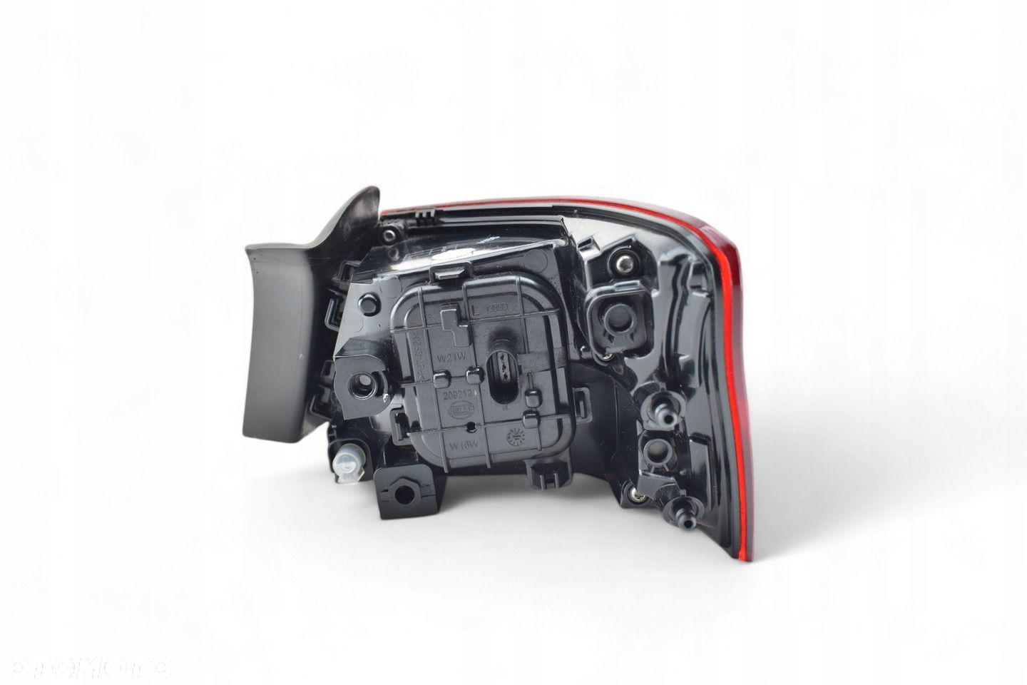 Lampa Lewy Tył w Błotnik AUDI A3 8V Hatchback 3D 2018R 8V3945069 - 4