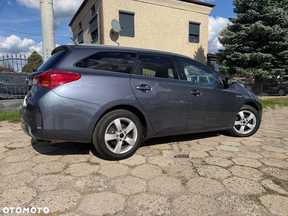 Toyota Auris - 3