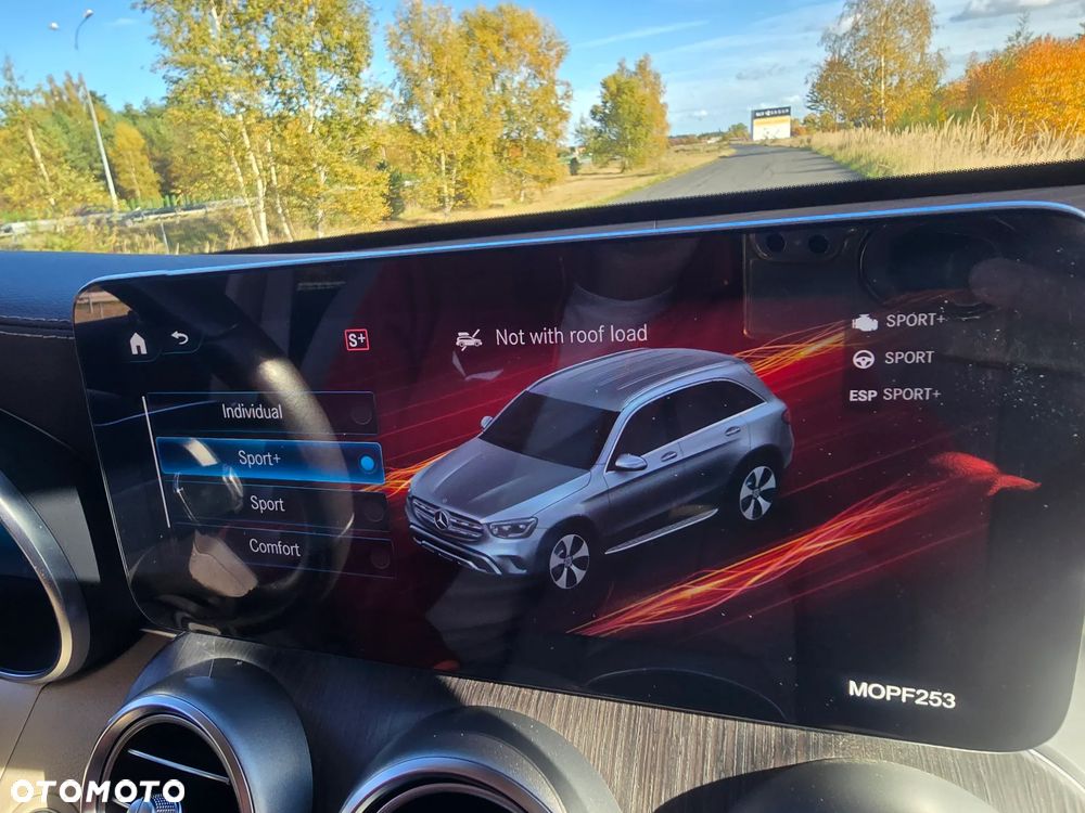 Mercedes-Benz GLC 300 d 4-Matic - 14