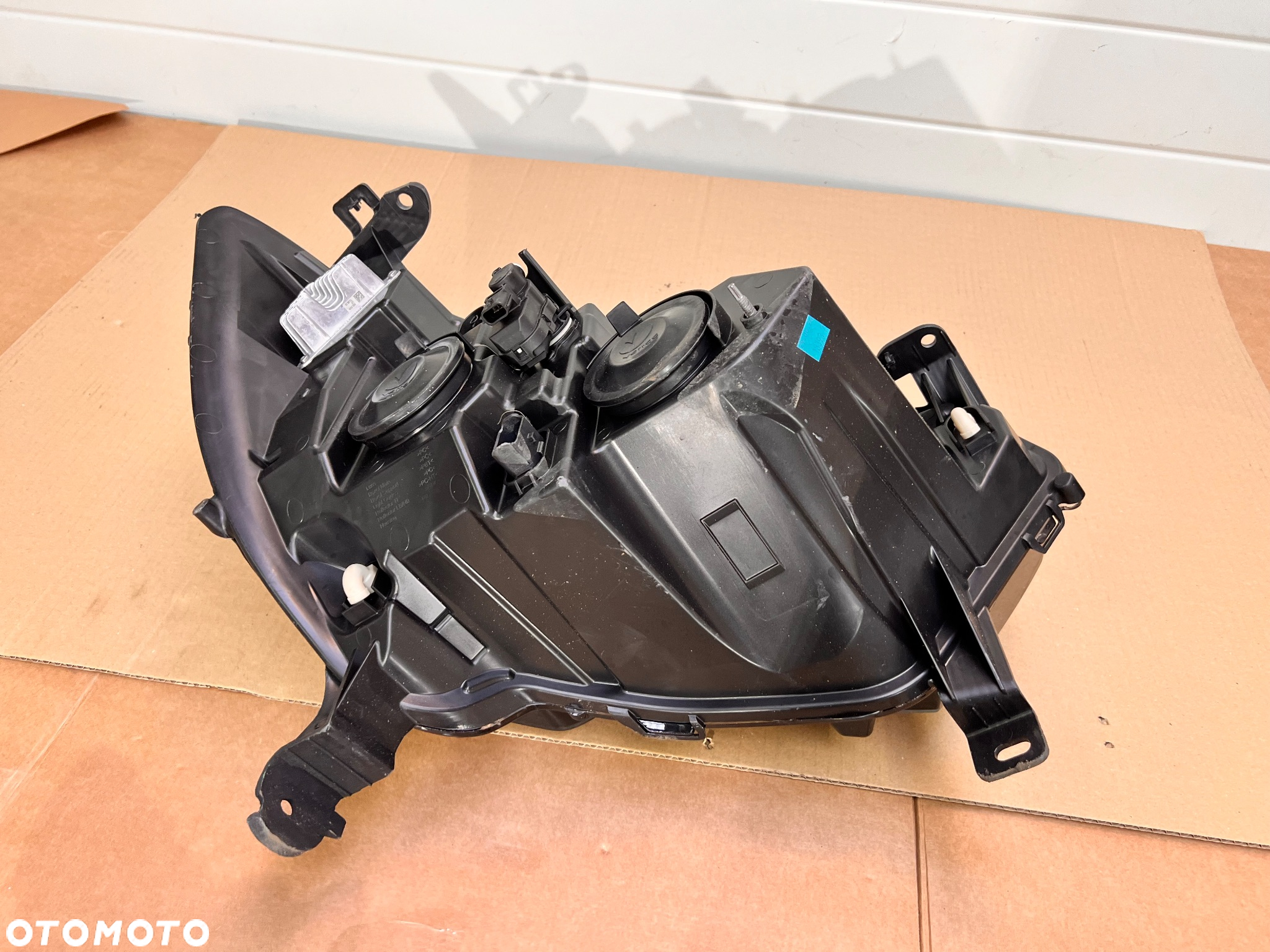 RENAULT MASTER IV LAMPA PRZEDNIA LEWA lub PRAWA - 15