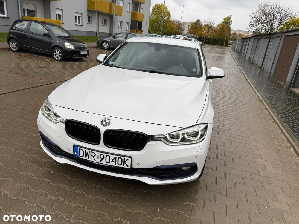 BMW Seria 3 318i - 2