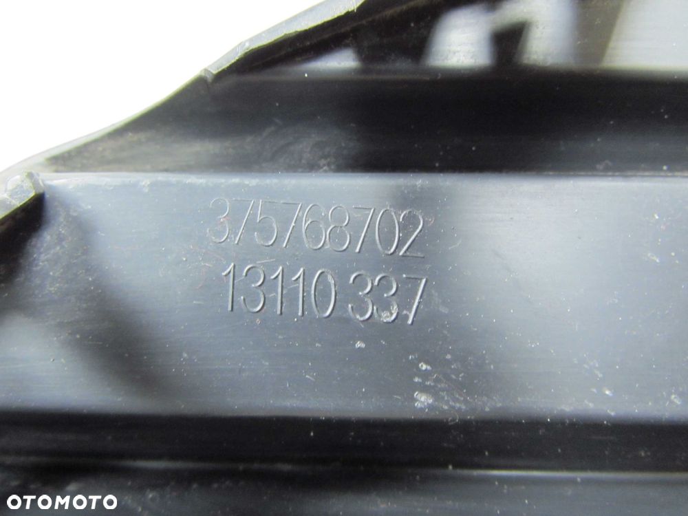 OPEL ASTRA H III GTC 04-07 KRATKA ATRAPA ZDERZAKA HALOGENU PRAWA 13110337 - 6