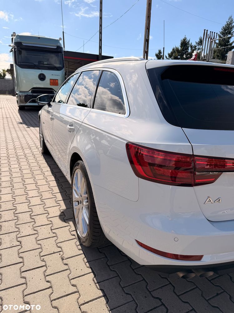 Audi A4 Avant 2.0 TDI S tronic quattro - 10