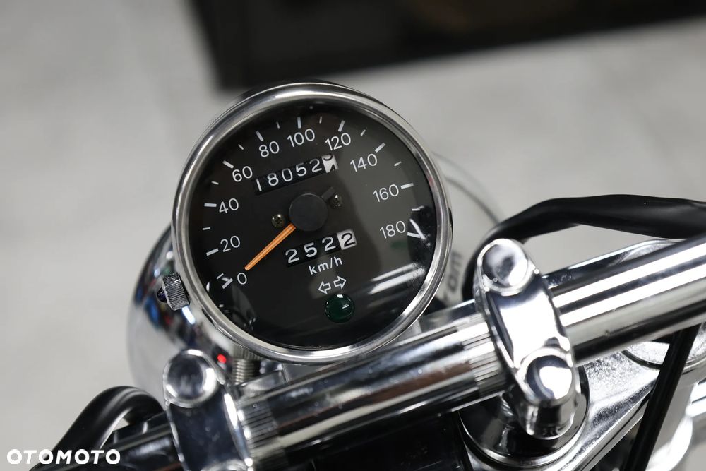 Suzuki VS - 23