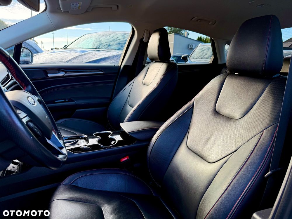 Ford Mondeo - 27