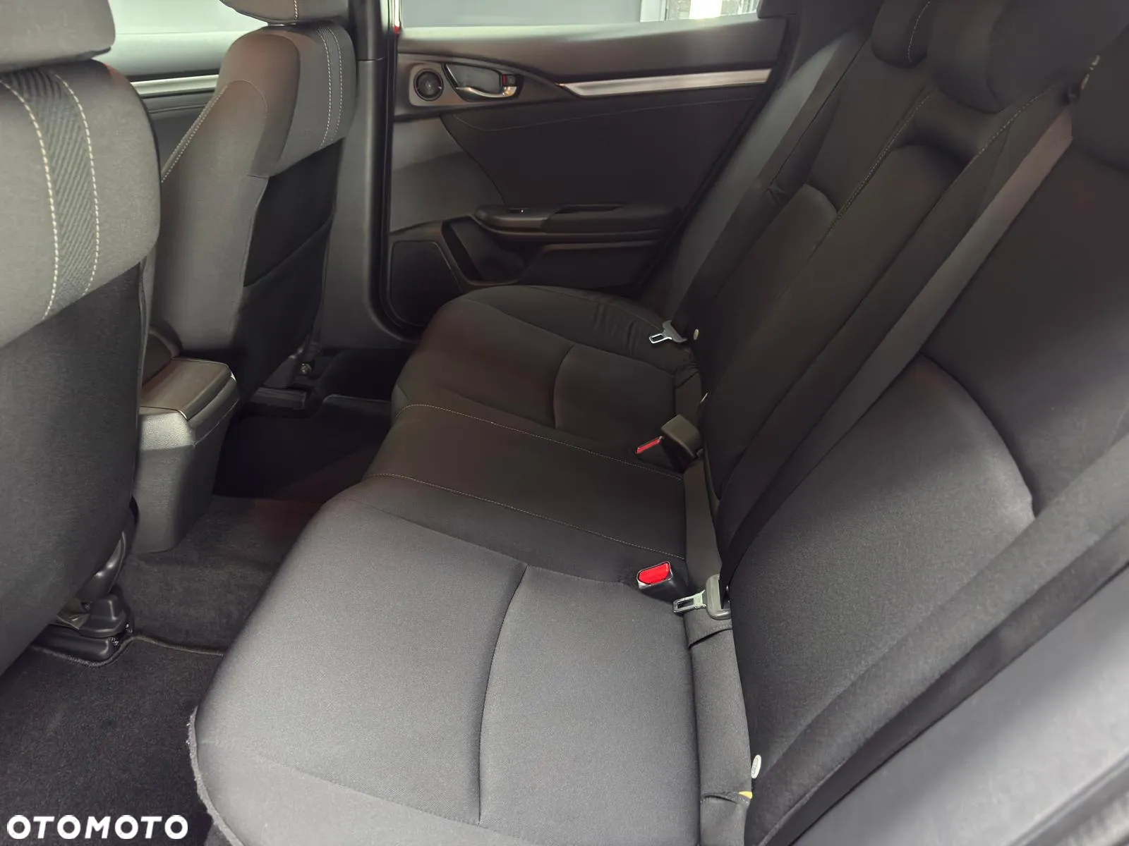 Honda Civic 1.5 i-VTEC Turbo Sport - 27