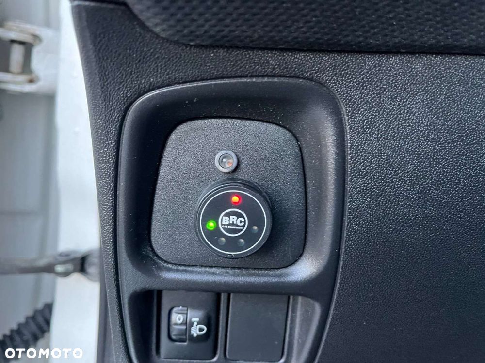 Toyota Aygo 1.0 VVT-i Sprint EU6 - 15