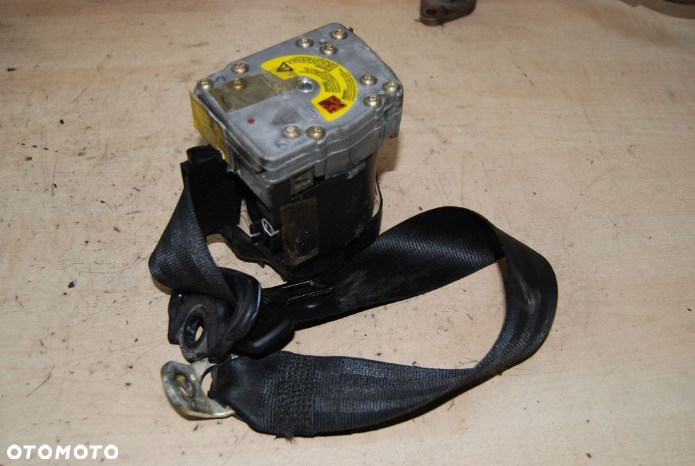 AUDI A3 8L PAS BEZPIECZEŃSTWA LEWY TYŁ 8L3857805 - 4
