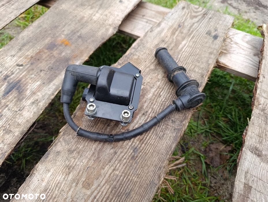Cewka zapłonowa Aprilia SX 125 zapłon iskrownik fajka części  A4 - 8