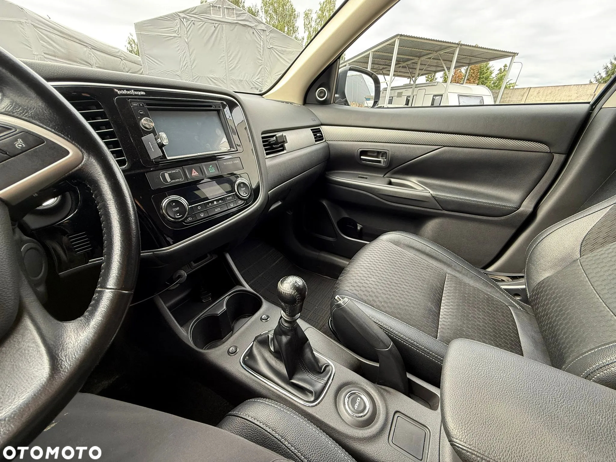 Mitsubishi Outlander 2.2 DID Intense - 19