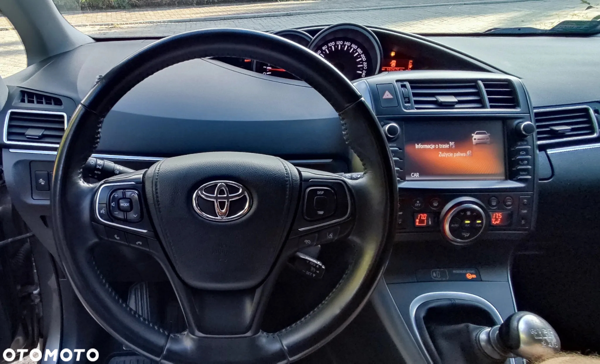 Toyota Verso 1.8 Premium 7os EU6 - 11