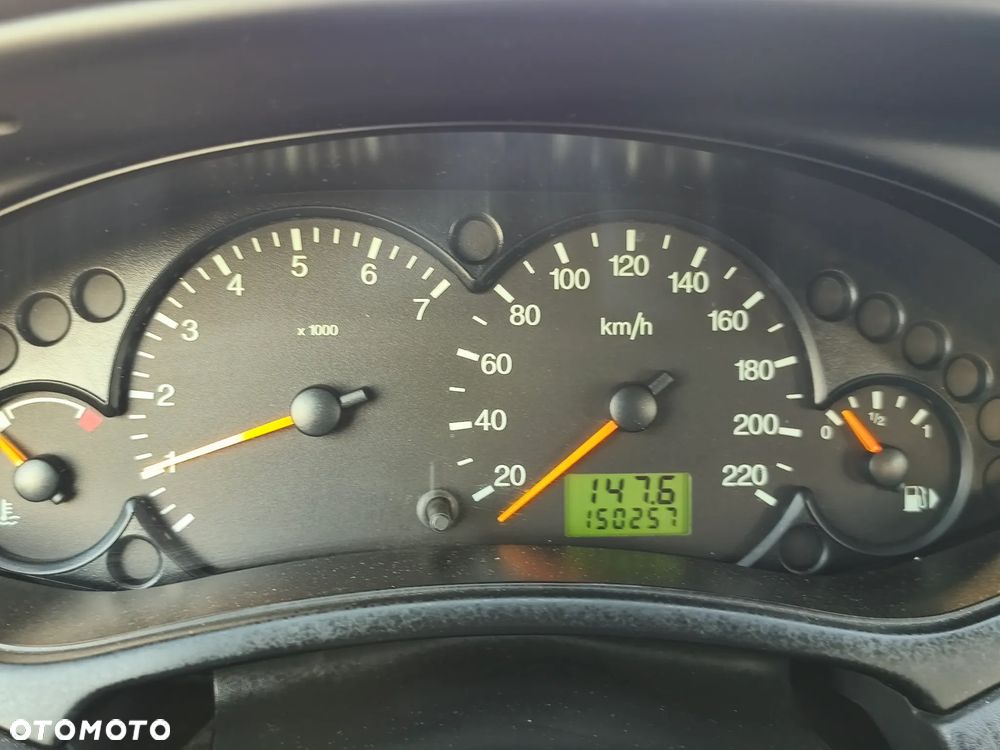 Ford Focus - 26