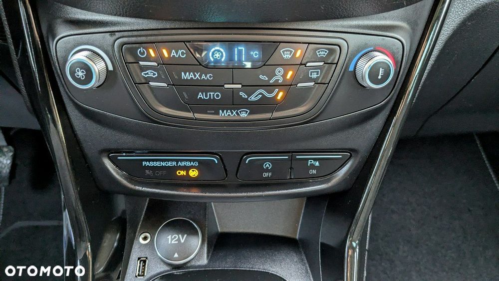 Ford B-MAX - 27
